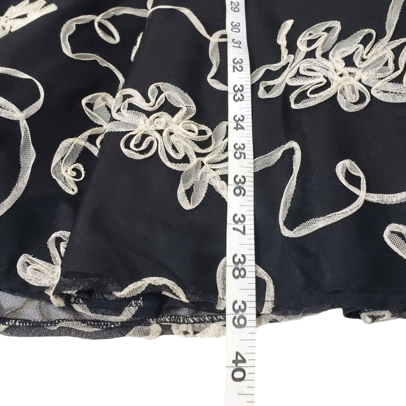 Roberta Black & Cream Floral Embroidered Boho Spaghetti Strap Mini Dress - Picture 11 of 13